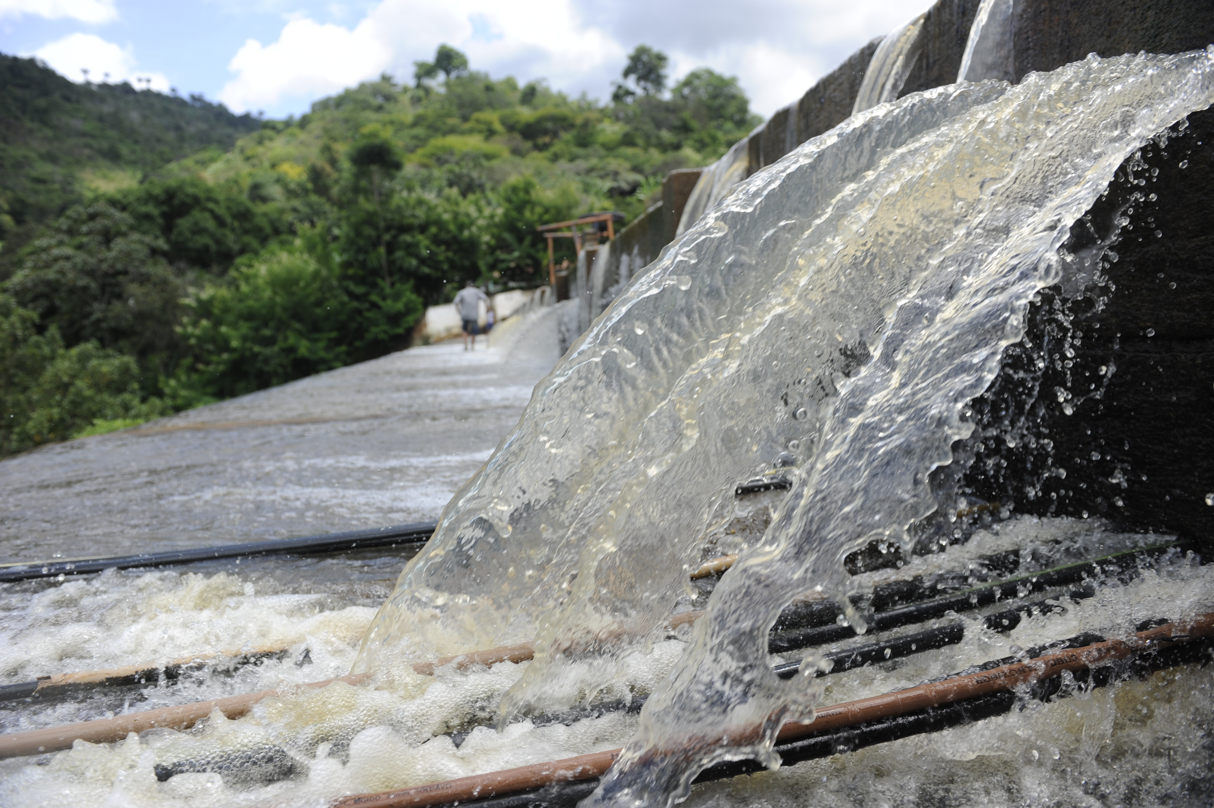 O aproveitamento de área do Castanhão se dará em regime de concessão para a instalação e operação de sistemas de geração de energia elétrica fotovoltaica