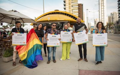 Cagece e SPS realizam blitz educativa e fixam placas contra LGBTfobia nos quiosques da Beira Mar
