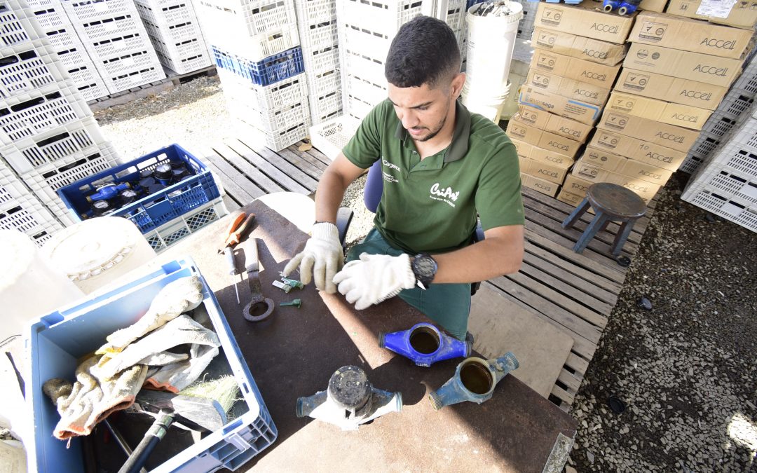 Sustentabilidade: Cagece destina 10 toneladas de plástico de hidrômetros para reciclagem