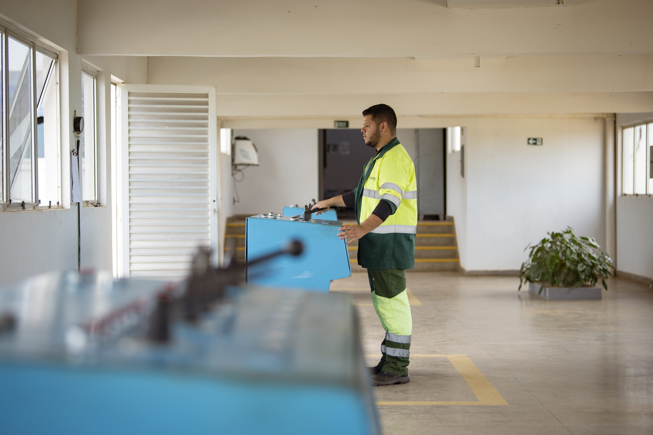 O aproveitamento de área do Castanhão se dará em regime de concessão para a instalação e operação de sistemas de geração de energia elétrica fotovoltaica