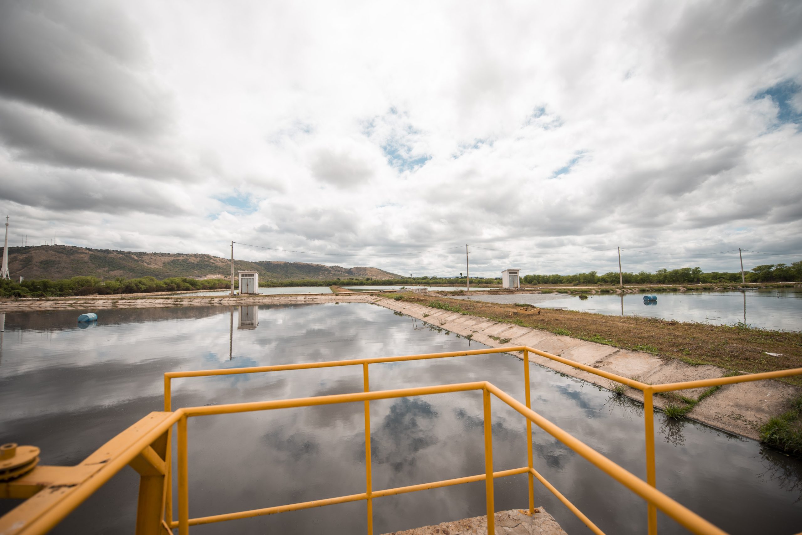 O aproveitamento de área do Castanhão se dará em regime de concessão para a instalação e operação de sistemas de geração de energia elétrica fotovoltaica